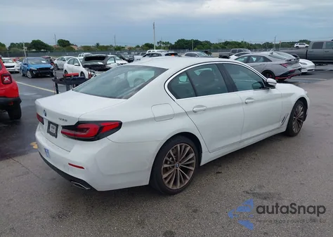 2023 BMW 530 I z USA, uszkodzony, nr VIN WBA53BH07PWY15846
